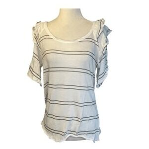 Chaser Gauzy Ruffle‎ Shoulder Flouncy Tee White Gray Cotton Knit Short Sleeve L